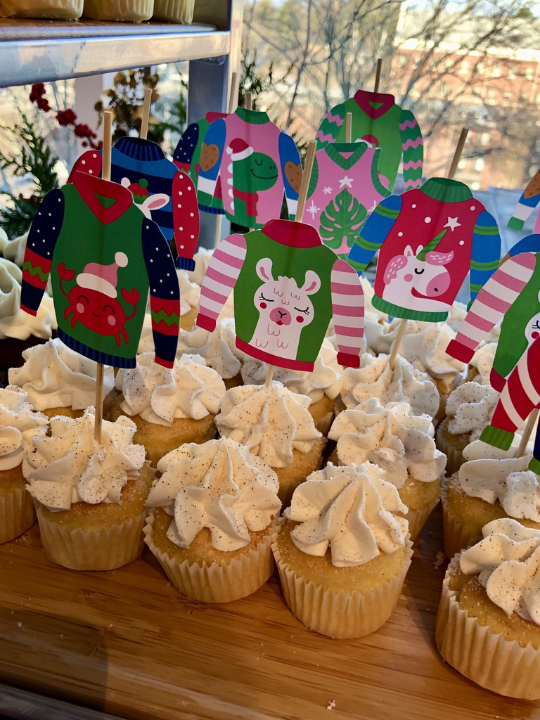 ugly sweater cupcakes
